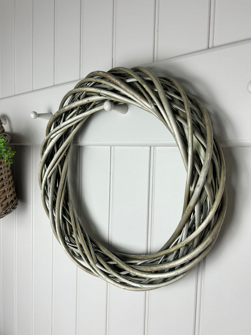 Antique wash willow round wreath 40cm