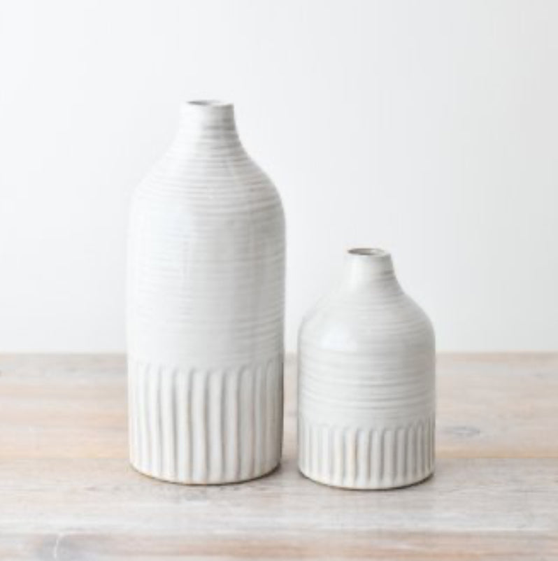 White ribbed bottle vase 2 sizes