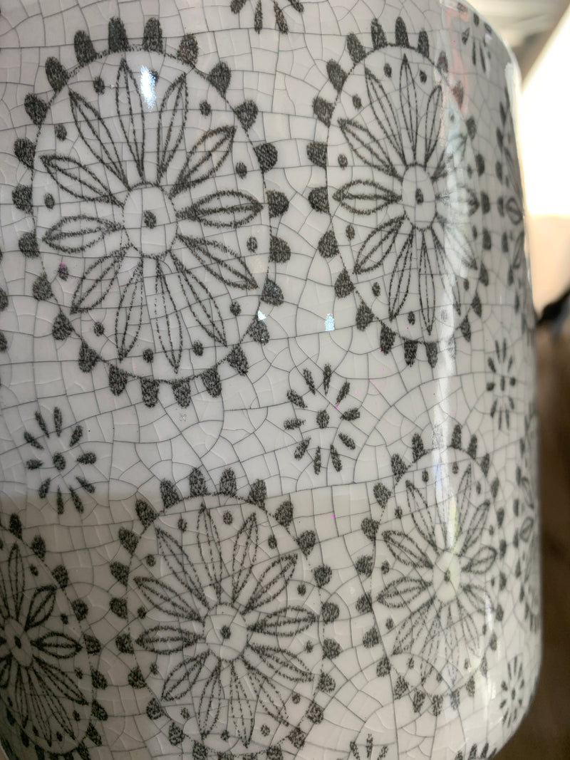 Grey & White Ceramic Dutch Plant Pots 6 Patterns