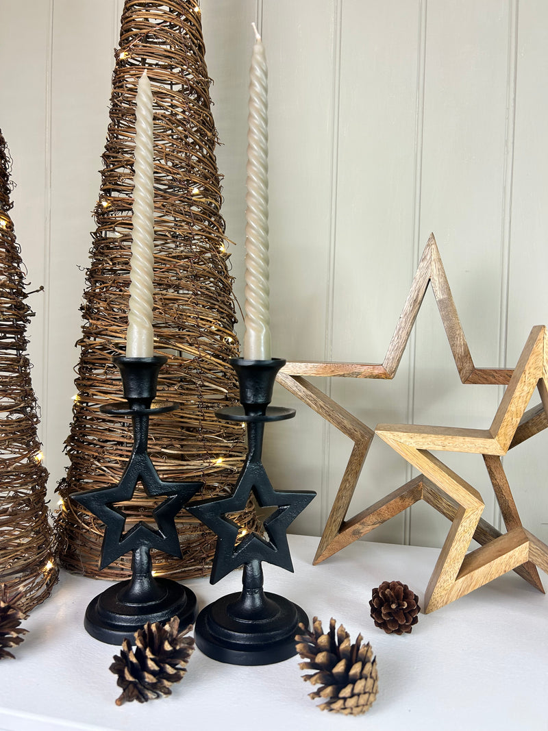 Set of 2 Black Star Metal Candlesticks