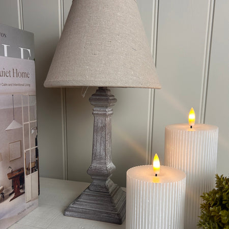 Capsa washed lamp square base linen shade
