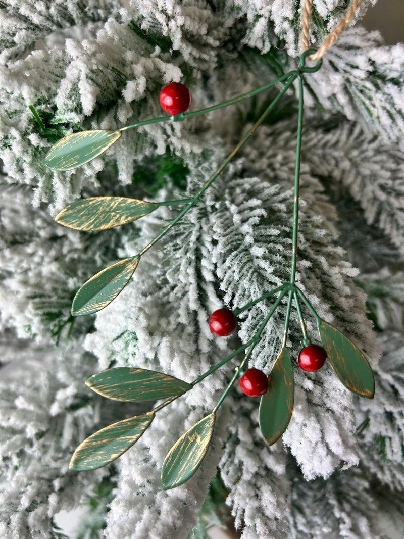 Metal Red berry mistletoe hanging sprig 15cm