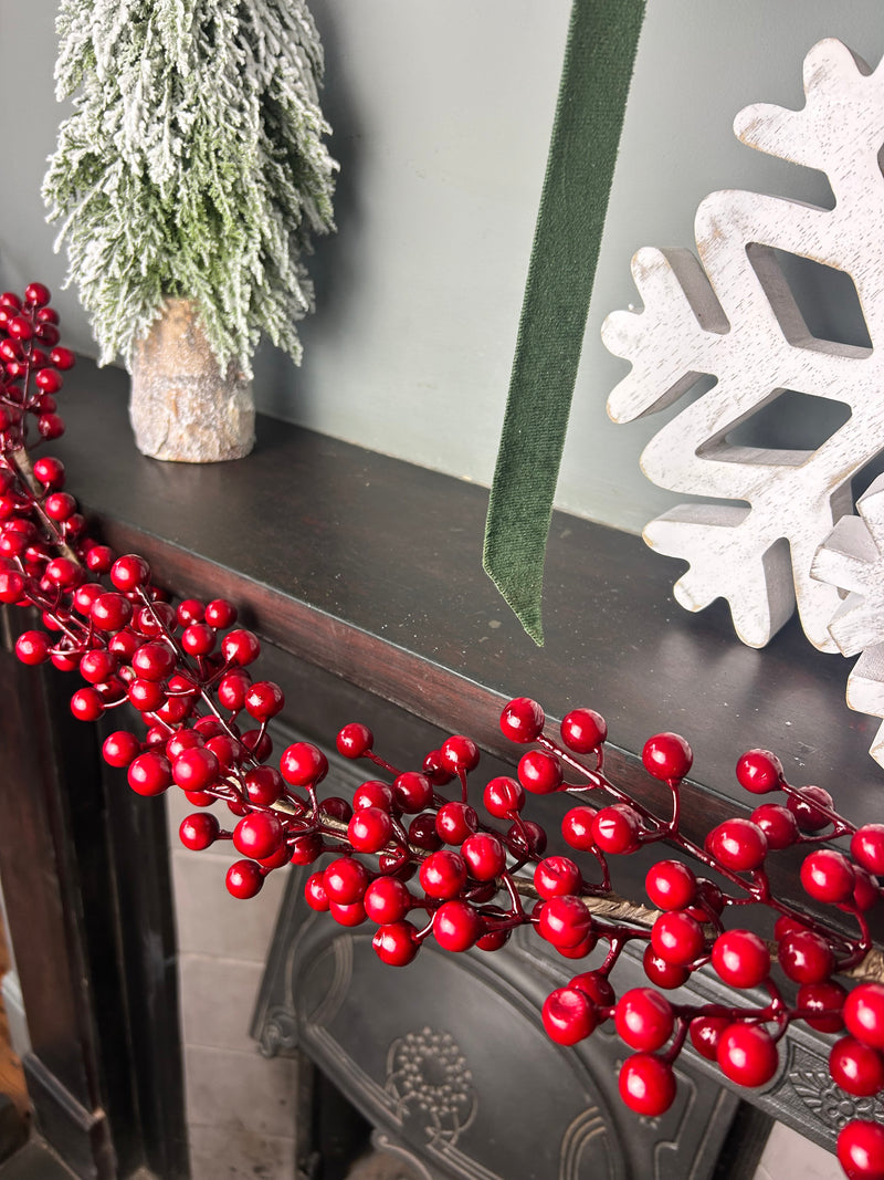 Red berry full garland 150cm