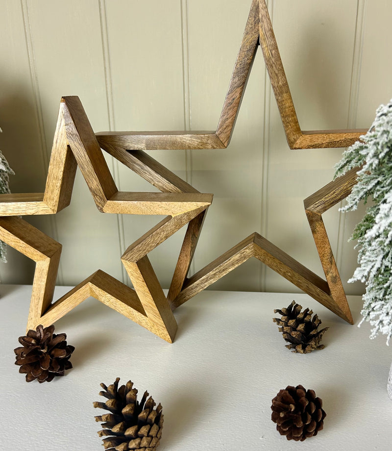 Wooden outline standing star 2 sizes