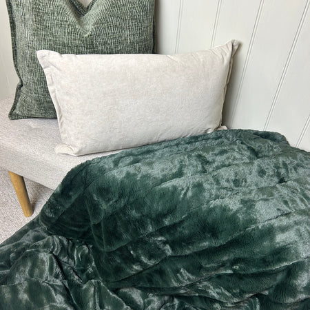 Green dark pine fur empress throw 130x180cm