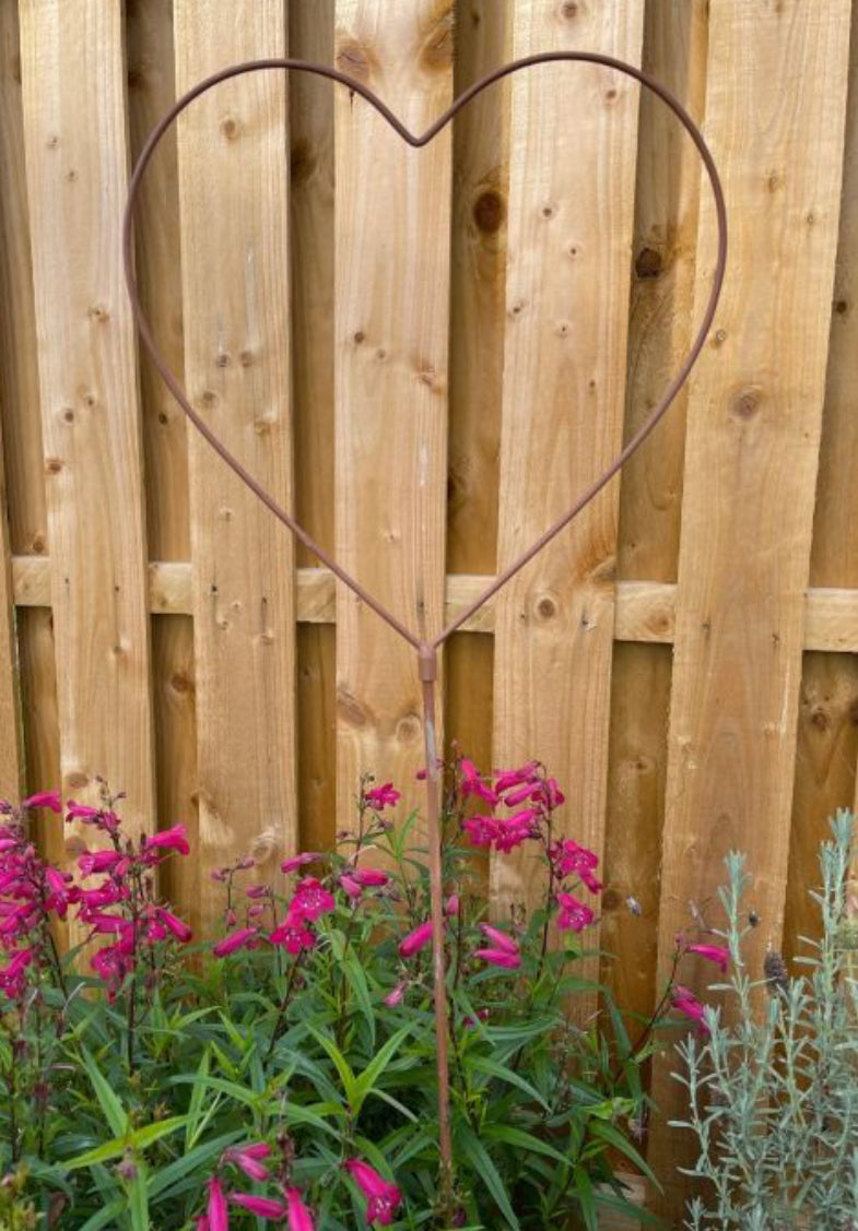 Tall Garden Heart Stake 81cm, 122cm