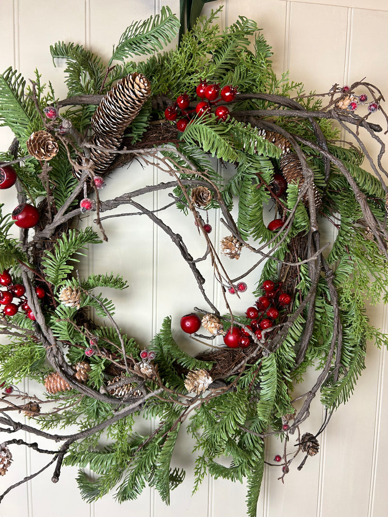 Large 80cm berry twig foliage wreath