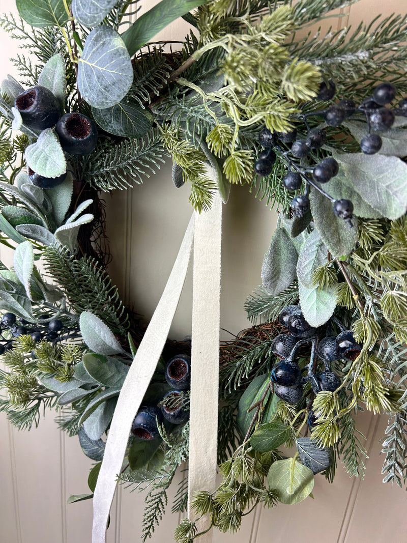 Blueberry and foliage full wreath 55cm