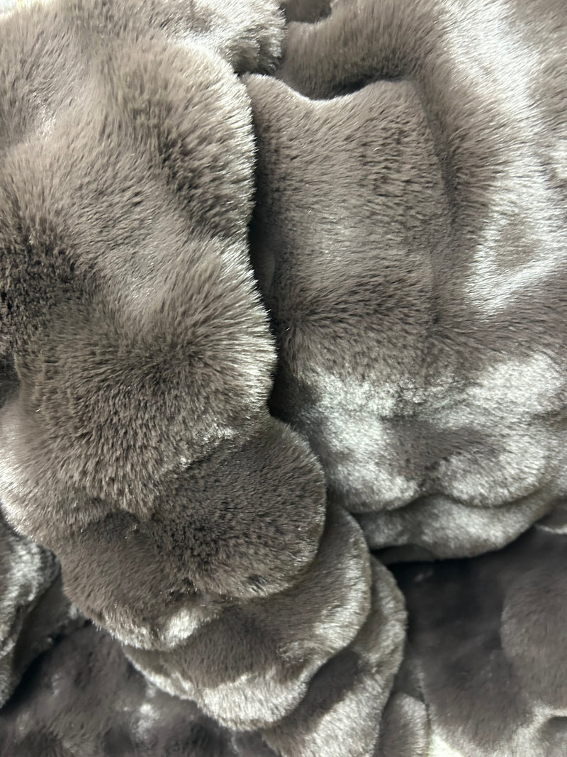 Chocolate dark brown raffles textured throw 150x200cm