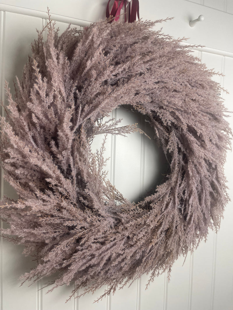 Flocked pampas wreath 55cm