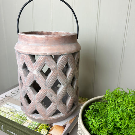 Brown stone lattice tall lantern with handle