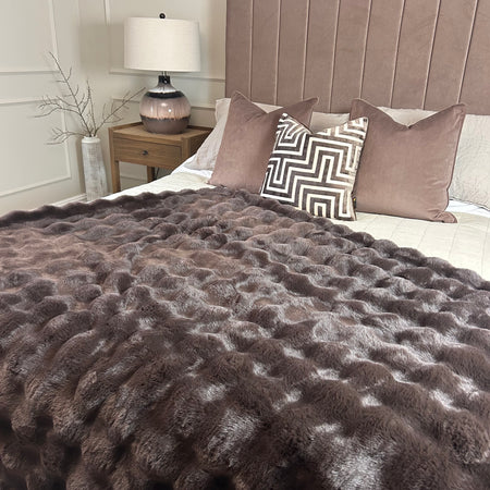 Chocolate dark brown raffles thick luxurious textured throw 150x200cm