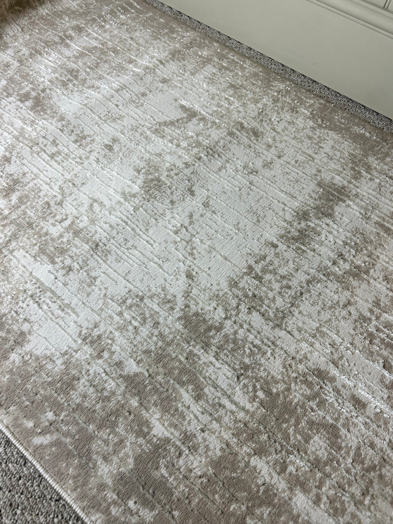 Large pecan brown round glaze table lamp linen shade