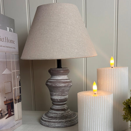 Belluno urn lamp with shade