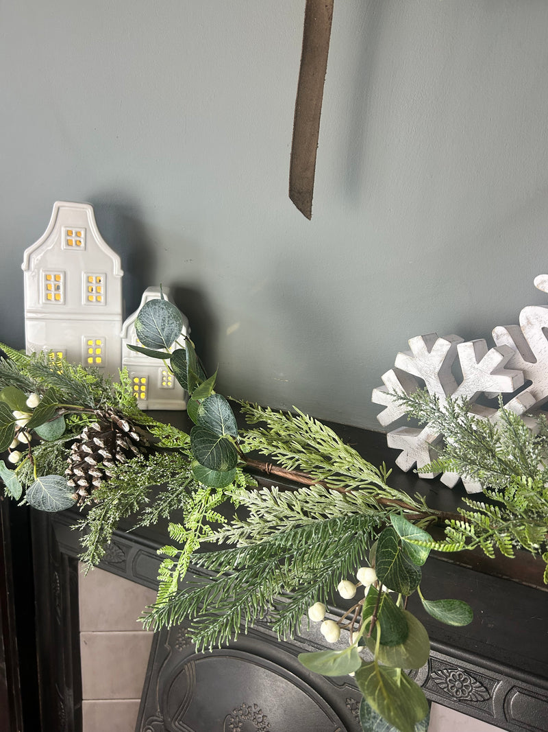 Woodland forest foliage garland 150cm