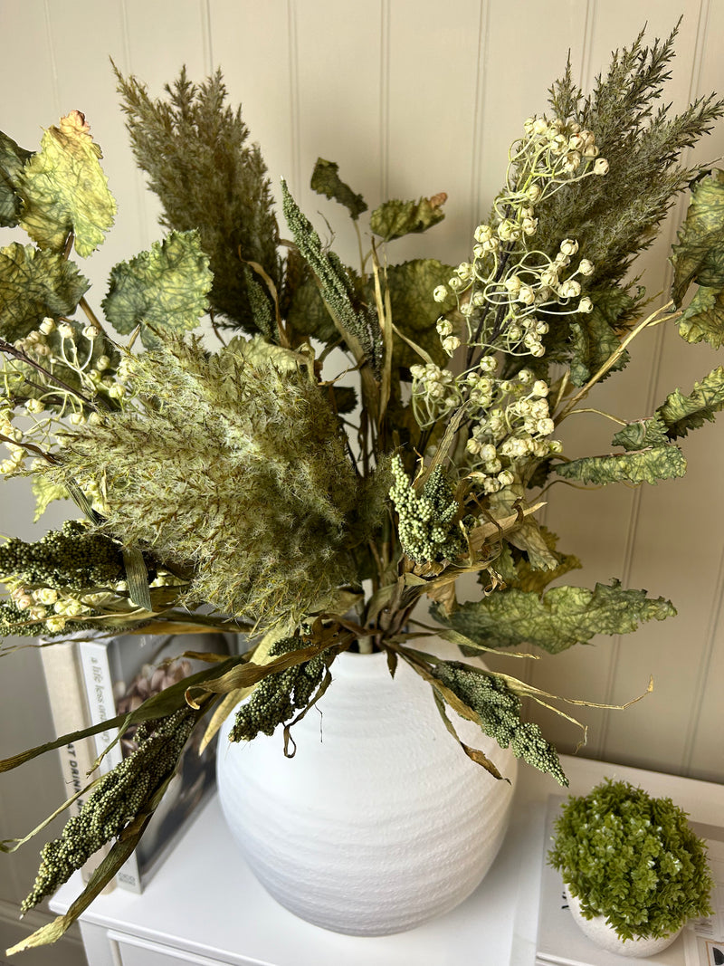 Natural Dried Look Linum ball Spray 68cm