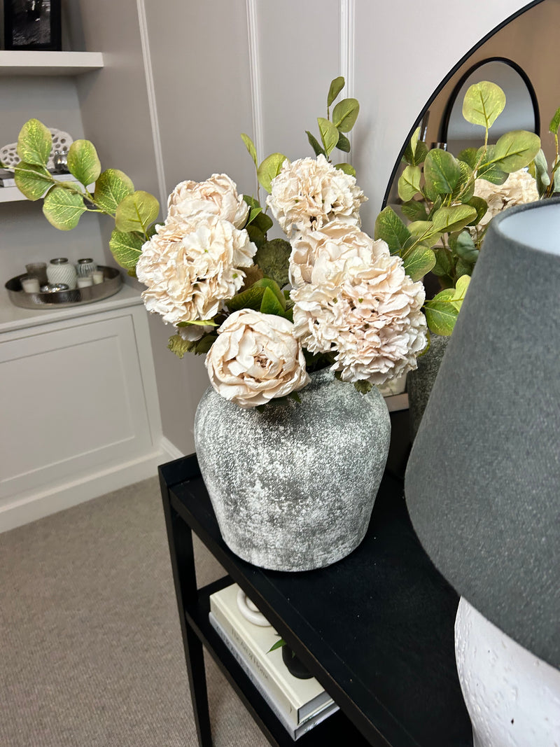 Oyster blush Ruffled Hydrangea Stem