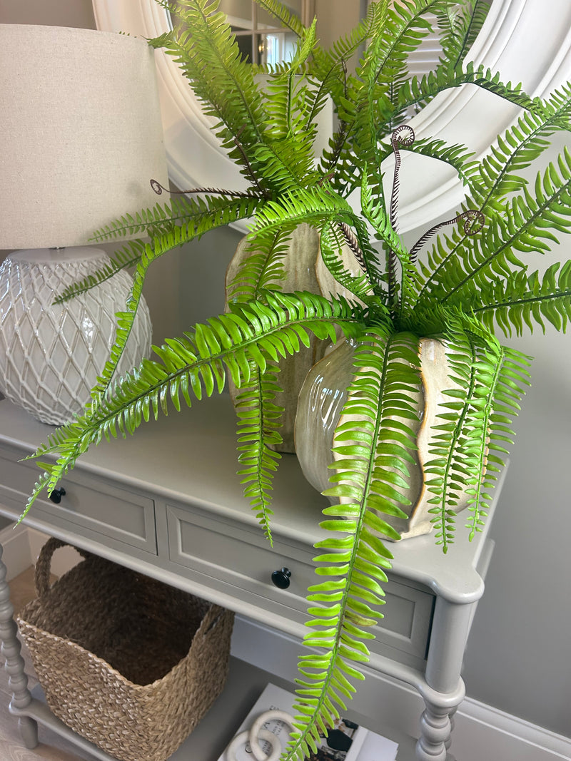 Tree fern bunch natural green pick