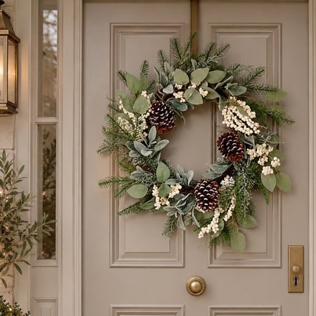 Large 65cm premium Snow White berry mixed foliage wreath
