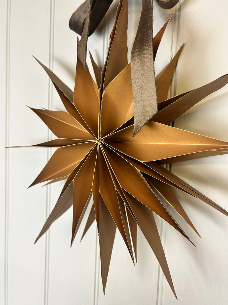 Nutmeg brown paper star 40cm