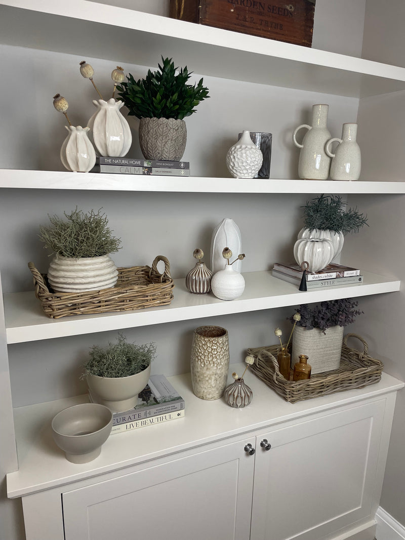 Speckled handled vase cream