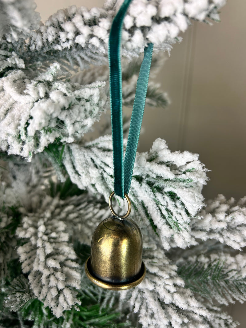 Cromwell Set of 3 Gold Bells on green Velvet Ribbon