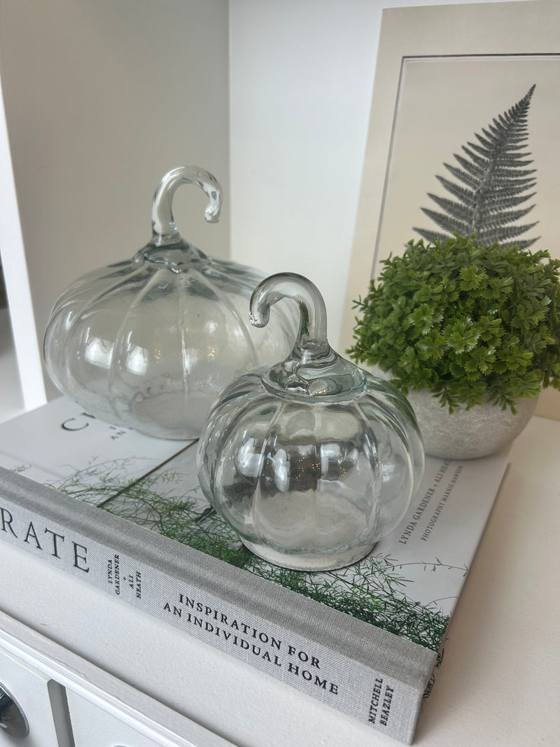 Glass pumpkin 2 sizes