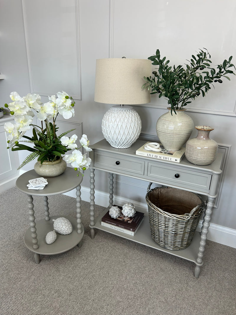 Textured round shaped vase