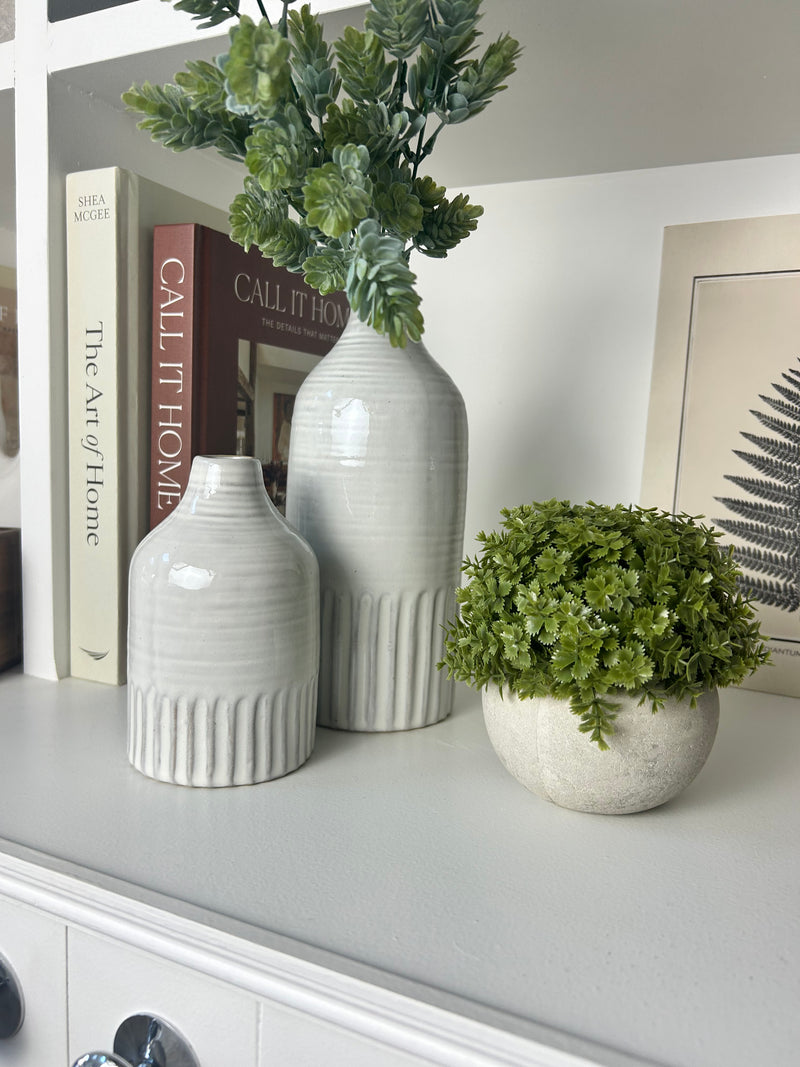 White ribbed bottle vase 2 sizes