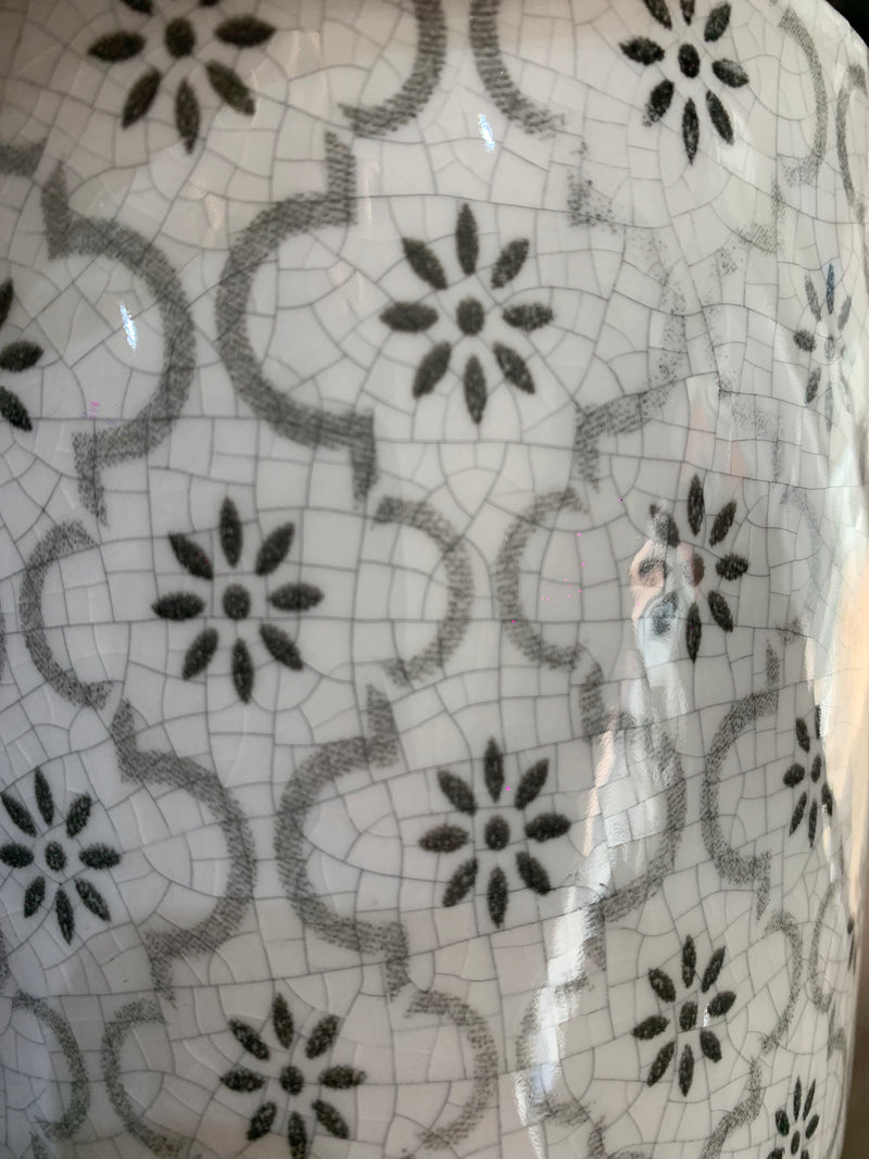 Grey & White Ceramic Dutch Plant Pots 6 Patterns