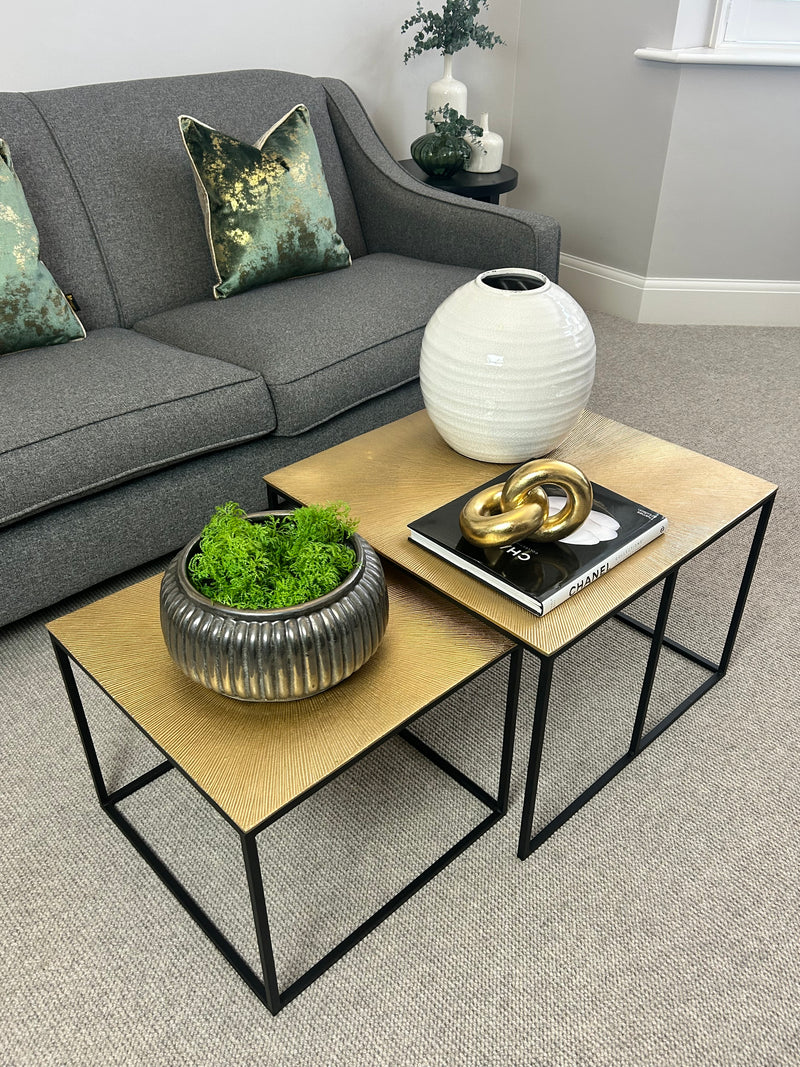 Set of two metal black gold hammered coffee table side table
