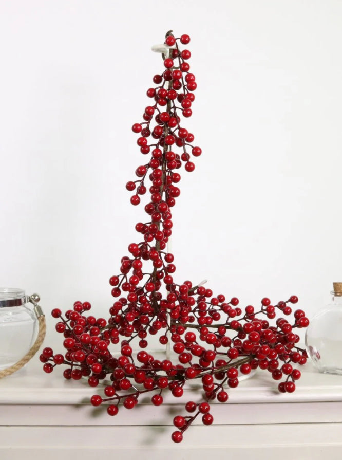 Red berry full garland 150cm