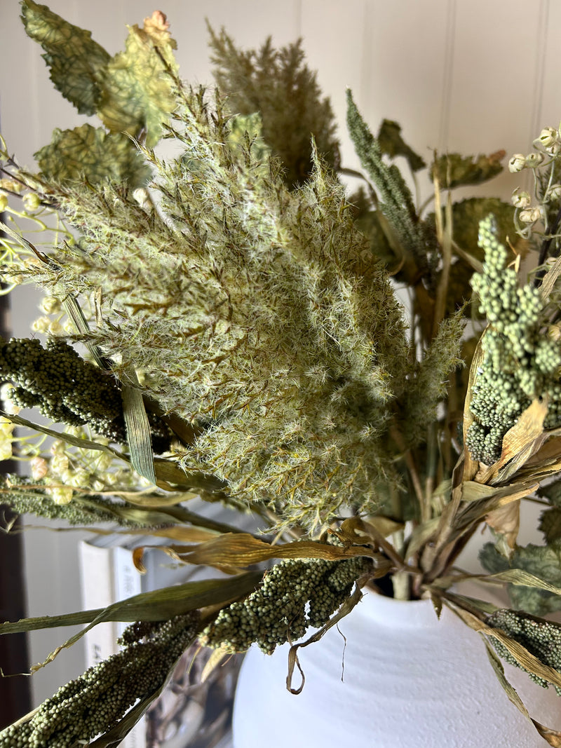 Green Feathered pampas astilbe stem 85cm