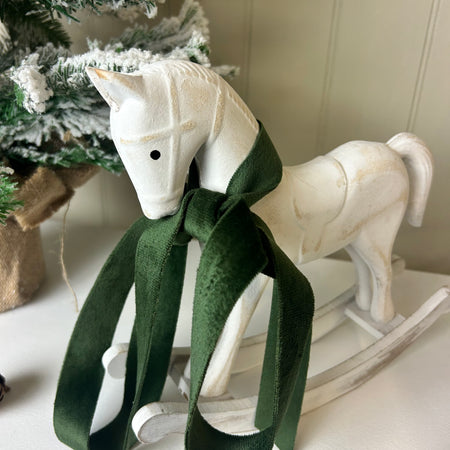 Vintage white rocking horse 28cm
