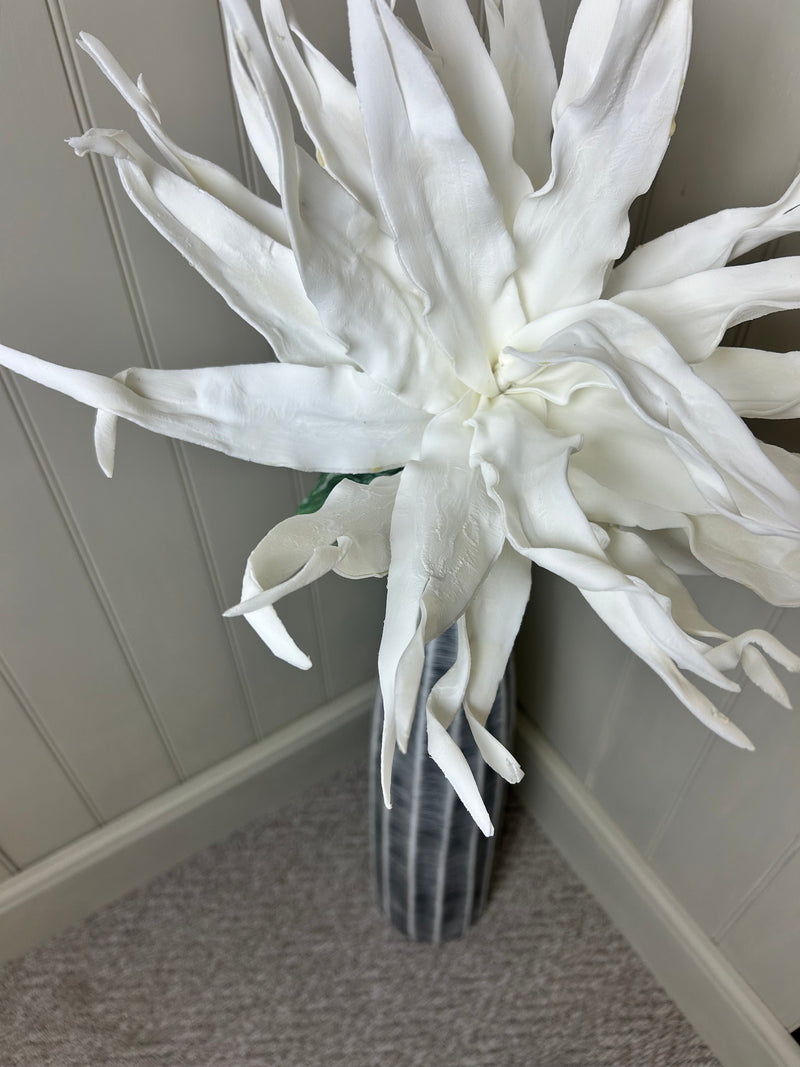 White large tall flower stem 94cm