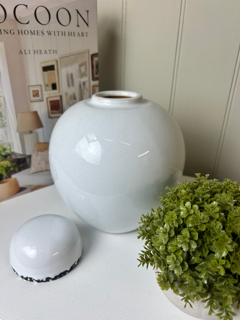 Off White distressed ginger jar lidded round bulbous