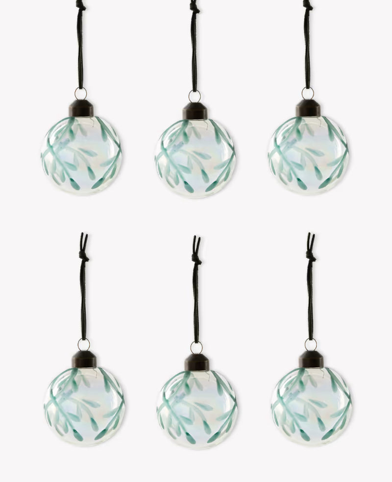 Glass mistletoe hand painted hanging bauble 6cm