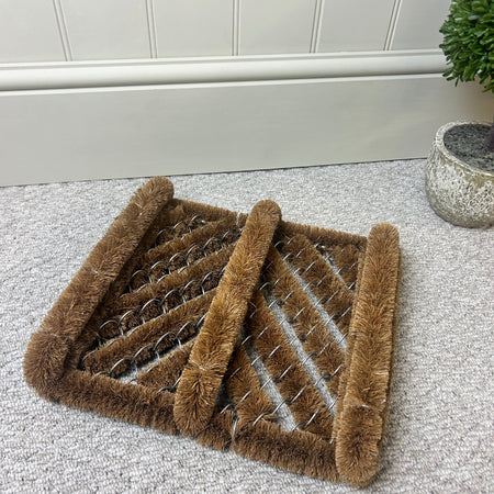 Heavy duty classic wire boot scraper rug