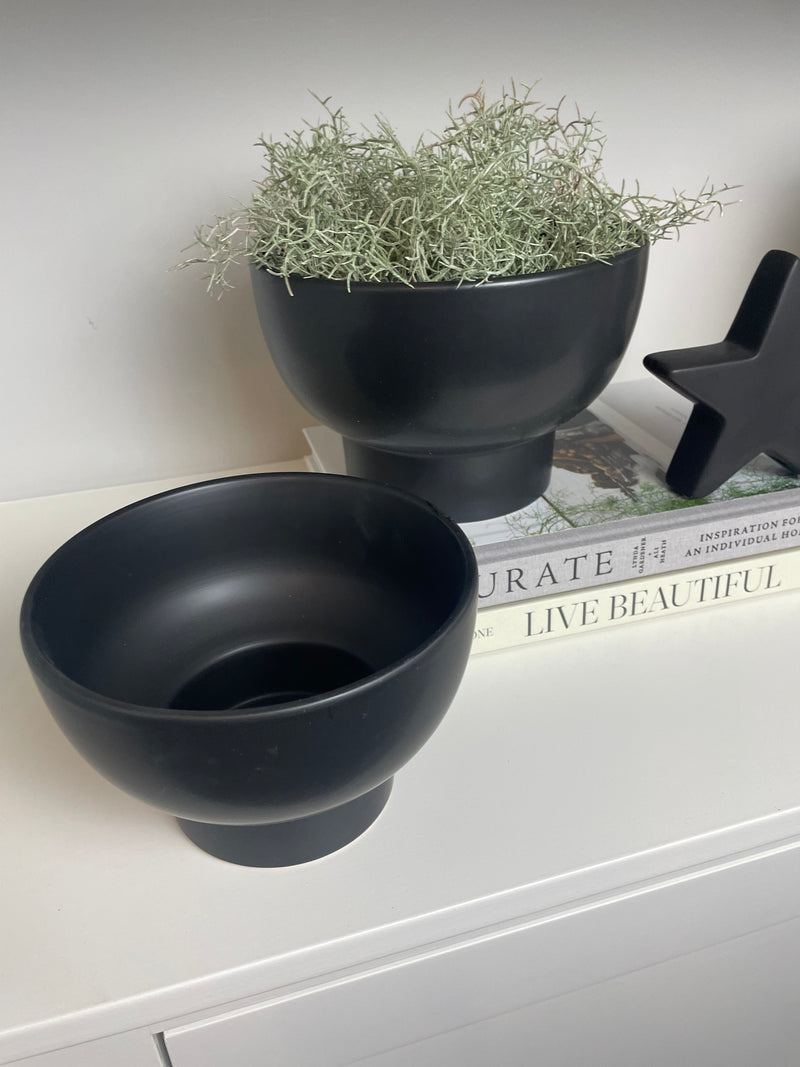 Black ceramic bowl on foot two sizes