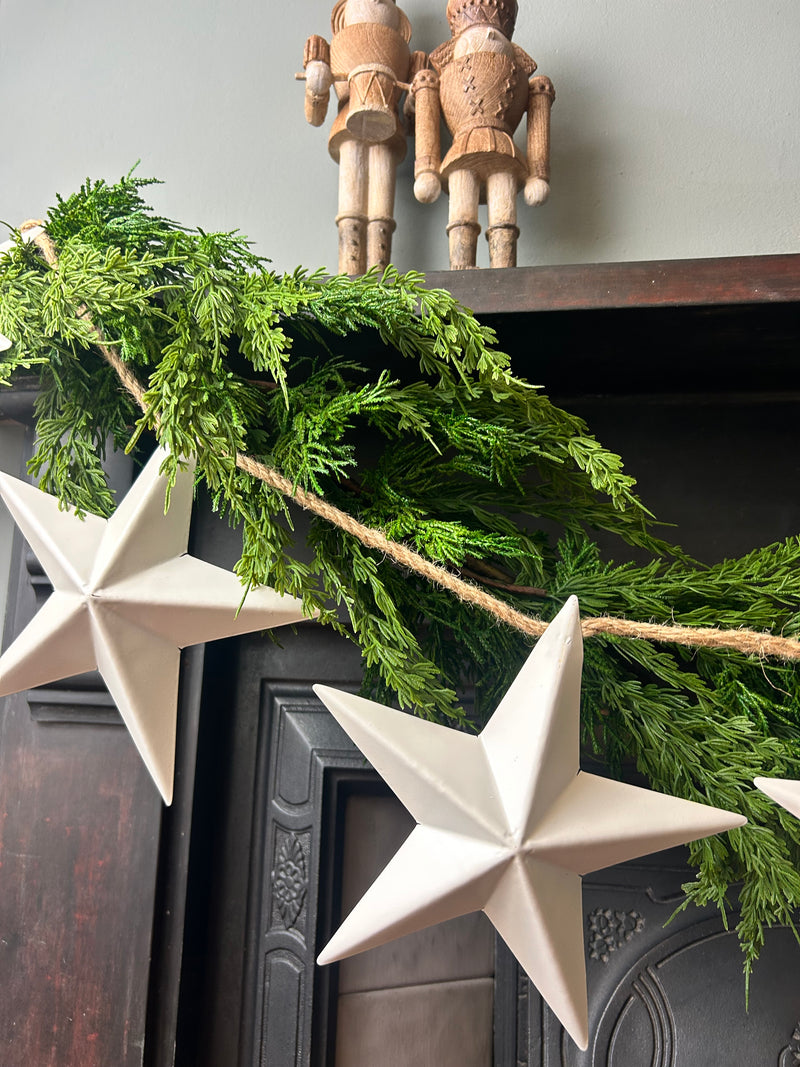 Matt White large Star Garland 135cm