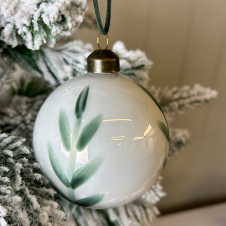 Green vine leaf petal hand painted hanging bauble Kemble 9cm