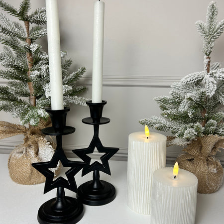 Set of 2 Black Star Metal Candlesticks