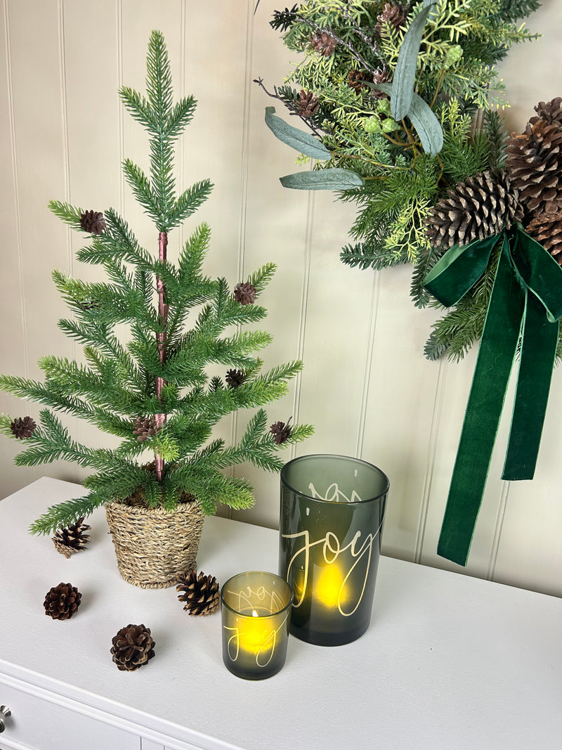 Medium Spruce Christmas Tree in Wicker Basket