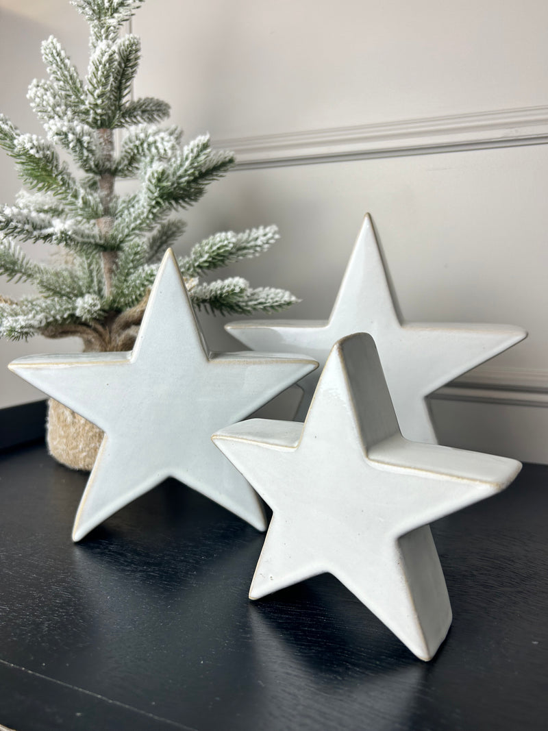 Off white ceramic chunky star