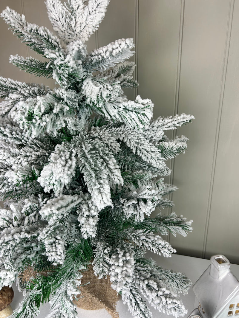 Snowy tree with jute hessian base 60cm