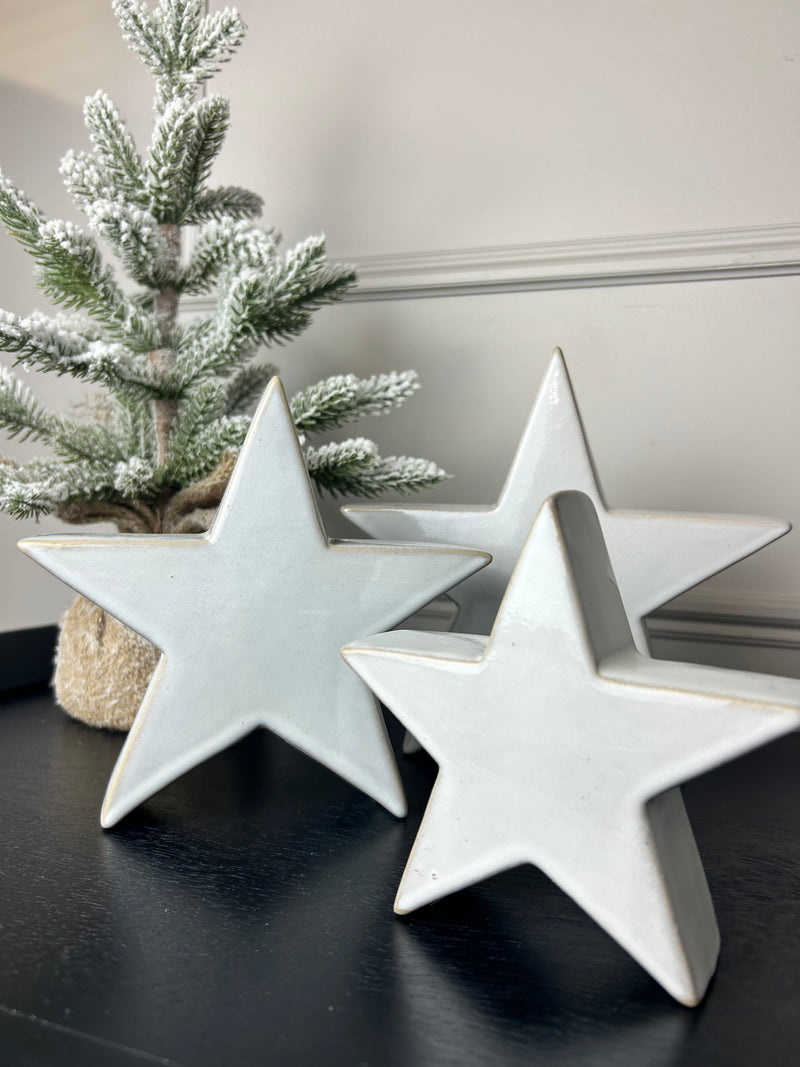 Off white ceramic chunky star