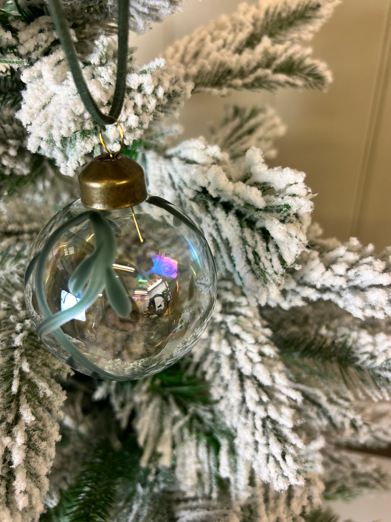 Glass mistletoe hand painted hanging bauble 6cm