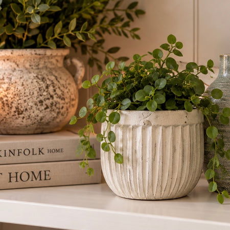 Store seconds stone look plant pot