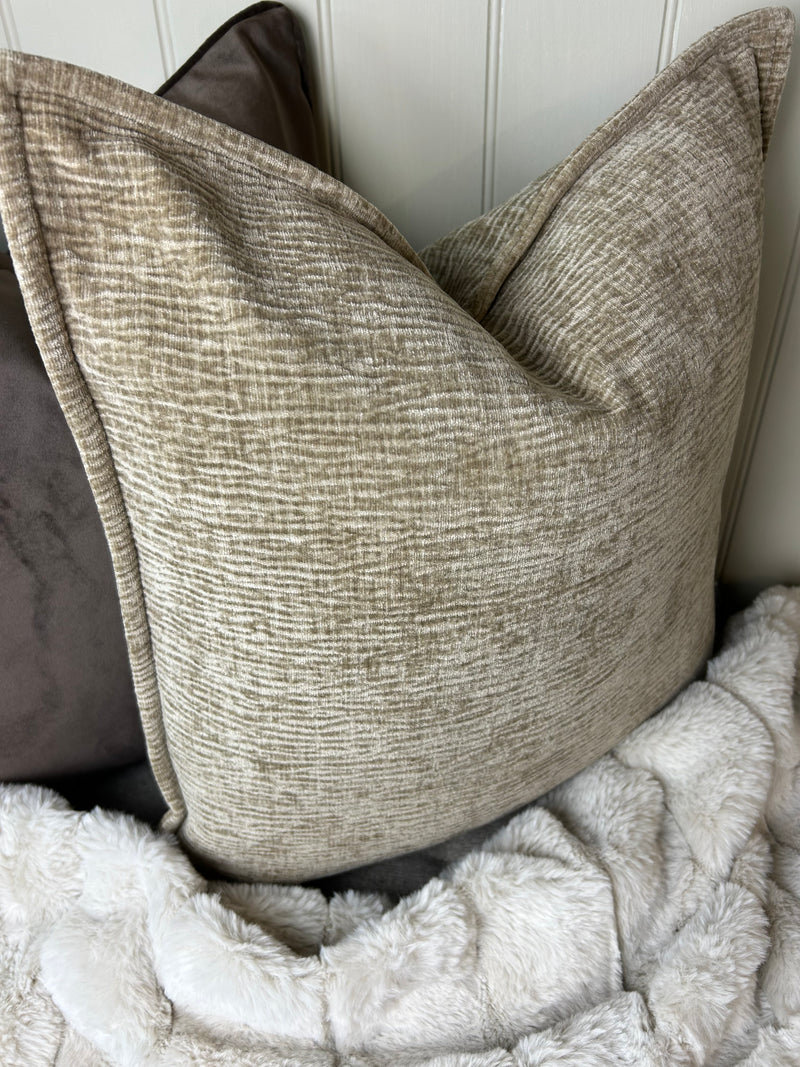 Natural taupe Moddi ripple Textured Velvet Piped Edge Trim premium Cushion 45m
