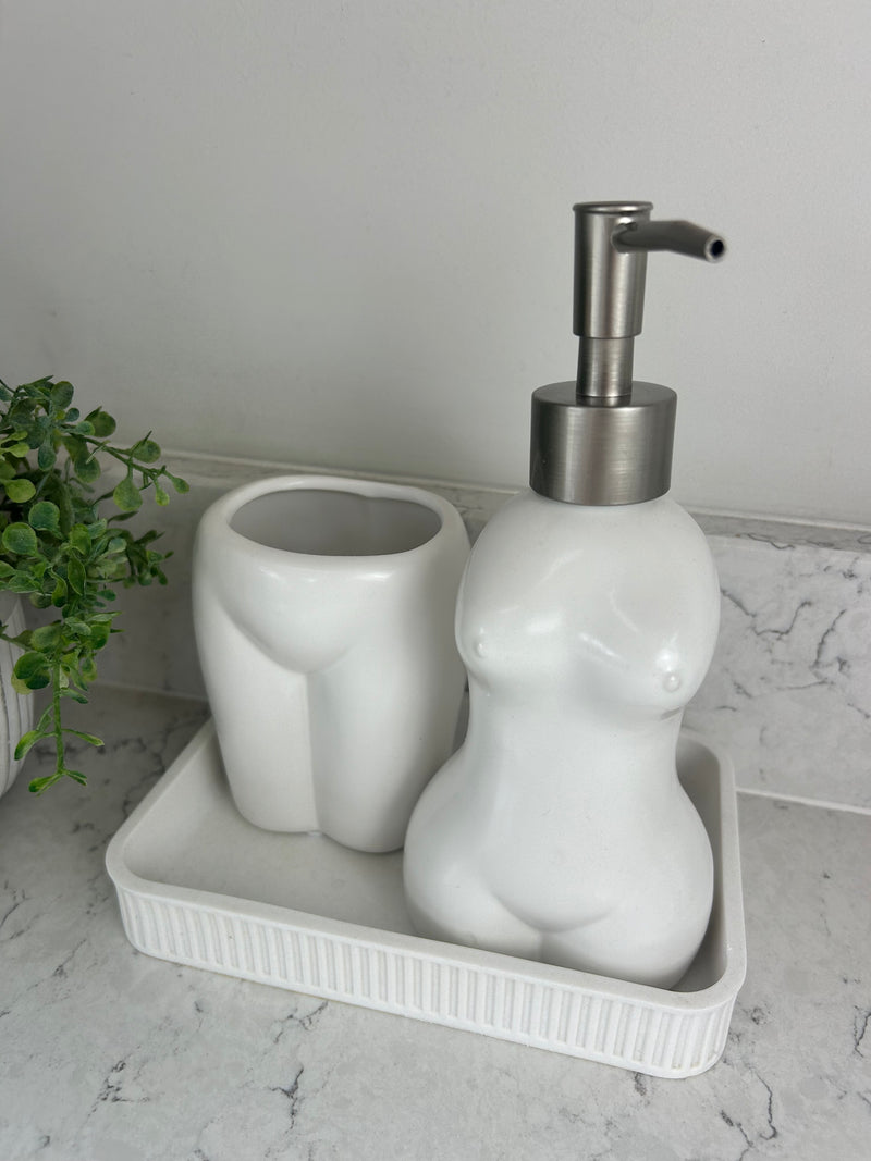 Set of 3 female form body bathroom set